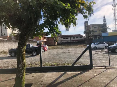 Lote/Terreno à venda, 1987m² no América, Joinville