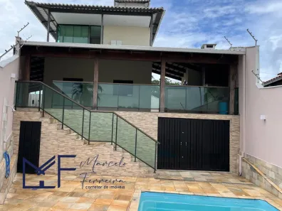 Casa com 4 Quartos à venda, 142m² no Centro, Florestal