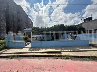 Casa com 3 Quartos para alugar, 139m² no Iputinga, Recife