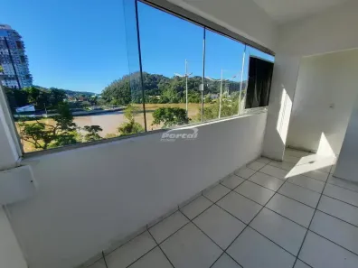 Sala Comercial para alugar, 237m² no Centro, Blumenau