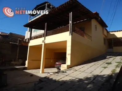 Casa com 3 Quartos à venda, 360m² no Pindorama, Belo Horizonte