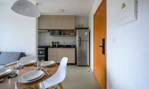 Apartamento com 2 Quartos para alugar, 48m² no Partenon, Porto Alegre