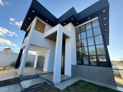 Sobrado com 4 Quartos à venda, 414m² no Anápolis City, Anápolis