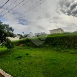 Lote/Terreno à venda, 450m² no Villaggio Capríccio, Louveira