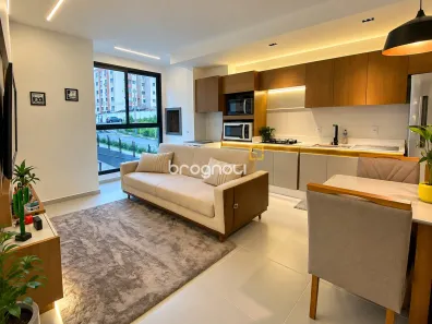 Apartamento com 2 Quartos à venda, 56m² no Serraria, São José