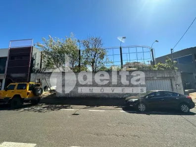 Lote/Terreno à venda, 774m² no Lídice, Uberlândia