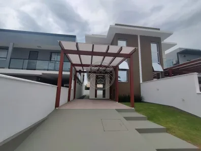 Casa com 3 Quartos à venda, 144m² no Carianos, Florianópolis
