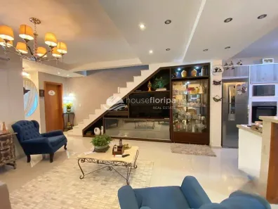 Casa com 3 Quartos à venda, 205m² no Campeche, Florianópolis