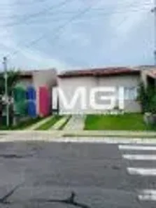 Casa de Condomínio com 2 Quartos à venda, 58m² no Fazenda São Domingos, Goiânia
