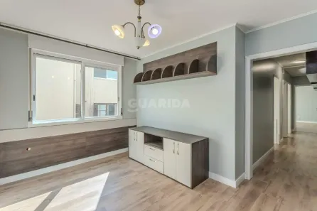 Apartamento com 3 Quartos para alugar, 88m² no São João, Porto Alegre