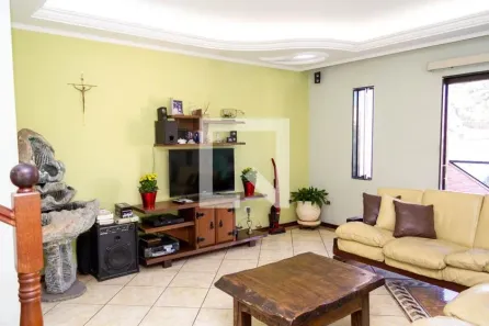 Casa com 3 Quartos à venda, 331m² no Santa Terezinha, São Bernardo do Campo