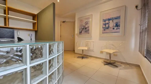 Sala Comercial para venda ou aluguel, 100m² no Vila Mathias, Santos