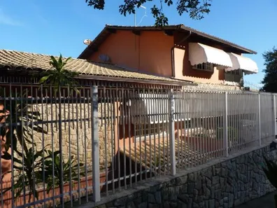 Sobrado com 5 Quartos à venda, 320m² no São Francisco, Niterói
