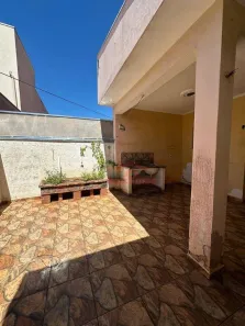 Casa com 3 Quartos à venda, 169m² no Vila Coralina, Bauru