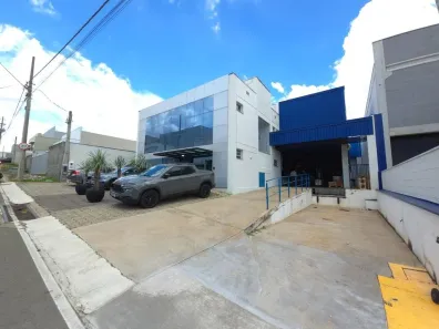 Galpão/Depósito/Armazém à venda, 702m² no Loteamento Industrial Veccon Zeta, Sumaré