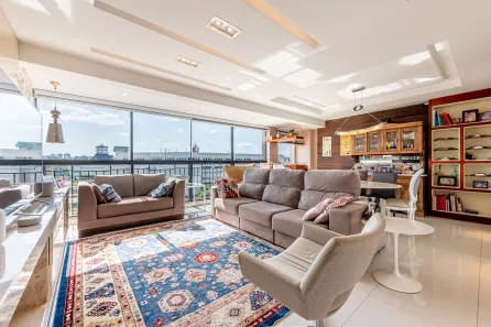 Apartamento com 3 Quartos à venda, 120m² no Jardim Europa, Porto Alegre