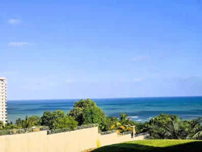 Casa de Condomínio com 3 Quartos à venda, 800m² no Jacarecica, Maceió
