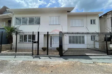 Casa com 4 Quartos à venda, 376m² no Morro da Cegonha, Erechim