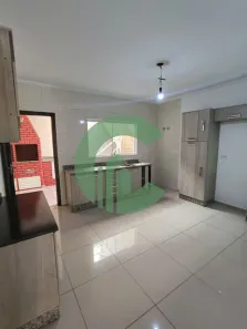 Sobrado com 3 Quartos à venda, 230m² no Campestre, Santo André