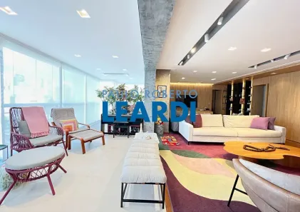 Apartamento com 4 Quartos à venda, 226m² no Vila Nova Conceição, São Paulo