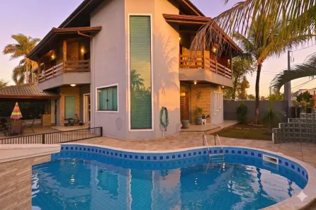 Sobrado com 4 Quartos à venda, 448m² no Centro, Peruíbe