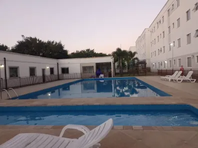 Apartamento com 2 Quartos para alugar, 48m² no Jardim Gurilândia, Taubaté