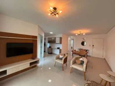 Apartamento com 3 Quartos para alugar, 120m² no Centro, Itapema