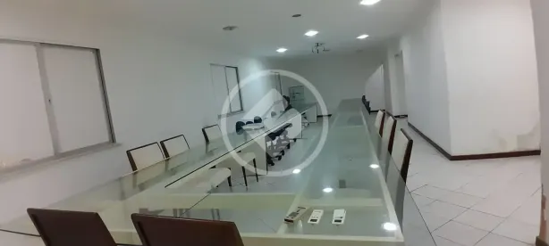 Prédio Comercial para alugar, 1000m² no Brotas, Salvador