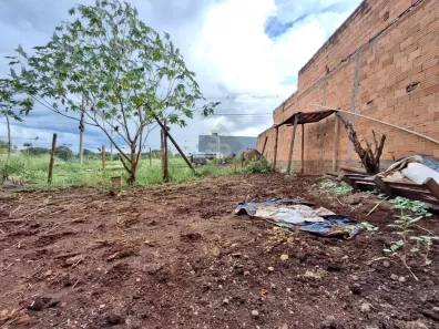 Lote/Terreno à venda, 160m² no Parque das Oliveiras, Ribeirão Preto