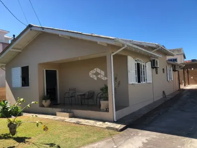 Casa com 3 Quartos à venda, 120m² no Ingleses do Rio Vermelho, Florianópolis