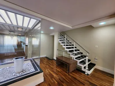 Sobrado com 3 Quartos à venda, 240m² no Jardim, Santo André
