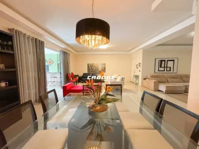 Apartamento com 4 Quartos para alugar, 200m² no Meia Praia, Itapema