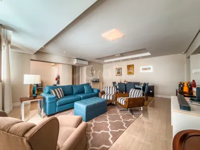 Apartamento com 3 Quartos à venda, 136m² no Agronômica, Florianópolis
