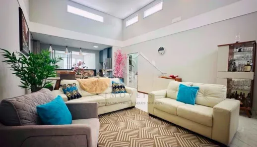 Casa de Condomínio com 3 Quartos à venda, 200m² no Swiss Park, Campinas