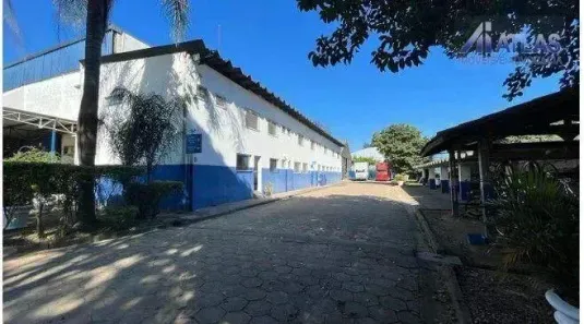 Galpão/Depósito/Armazém à venda, 2400m² no Vila Aeroporto, Guarulhos