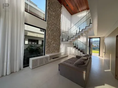 Casa de Condomínio com 3 Quartos à venda, 300m² no Pedra Branca, Palhoça