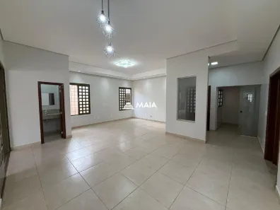 Casa com 3 Quartos à venda, 250m² no Parque do Mirante, Uberaba