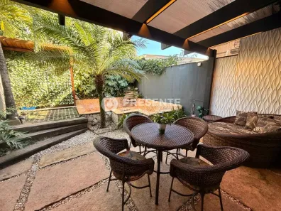 Sobrado com 3 Quartos à venda, 167m² no Glória, Joinville