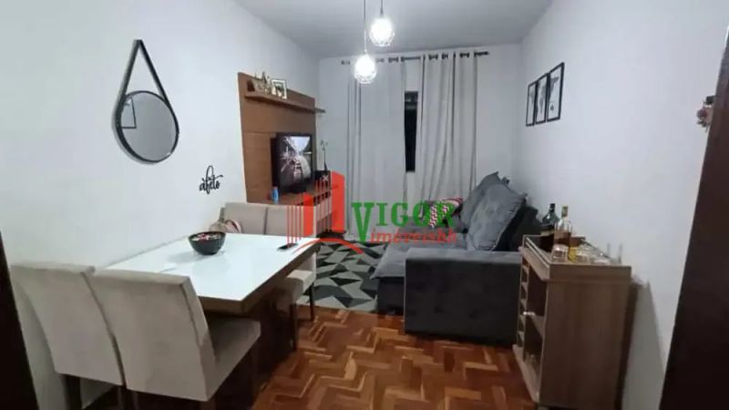 Apartamento com 2 quartos — Santa Mônica, Belo Horizonte