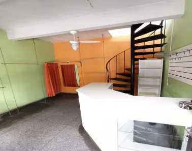 Ponto Comercial à venda, 28m² no Azenha, Porto Alegre