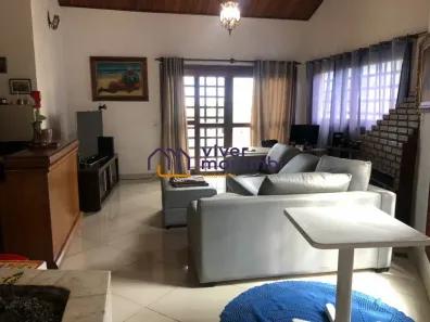 Sobrado com 5 Quartos à venda, 440m² no Jardim Monte Kemel, São Paulo