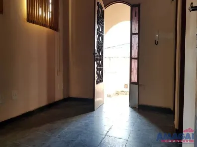 Casa com 4 Quartos à venda, 145m² no Centro, Jacareí