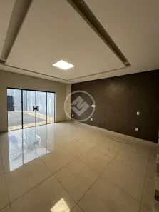 Sobrado com 2 Quartos à venda, 124m² no Aclimação, Uberlândia