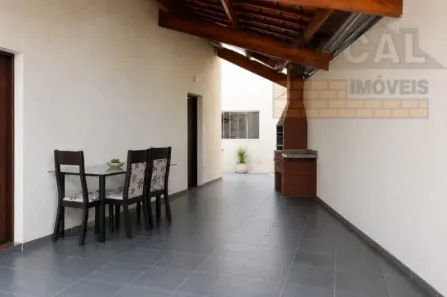 Sobrado com 2 Quartos à venda, 89m² no Parque Assunção, Taboão da Serra