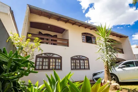 Sobrado com 3 Quartos à venda, 250m² no Aristocrata, São José dos Pinhais