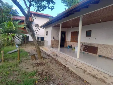 Imóvel Comercial com 3 Quartos à venda, 100m² no Cacupé, Florianópolis