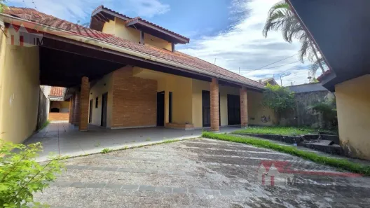 Sobrado com 3 Quartos à venda, 288m² no Balneário Flórida Peruíbe, Peruíbe