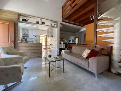 Casa com 3 Quartos à venda, 250m² no Coqueiros, Florianópolis