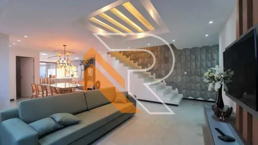 Casa com 4 Quartos à venda, 247m² no Camboinhas, Niterói