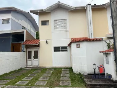 Casa de Condomínio com 3 Quartos à venda, 90m² no Parque São Cristóvão, Taubaté